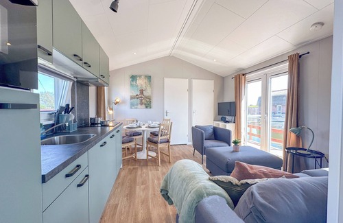 Municipality of Stichtse Vecht Ski Chalet | Modern waterfront chalet with airco and terrace