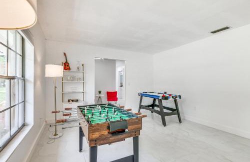 Wimauma House | Modern Wimauma Family Home with Private Pool and Yard!