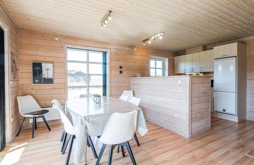 Skaven Strand House | Modern Woodland Retreat-By Traum