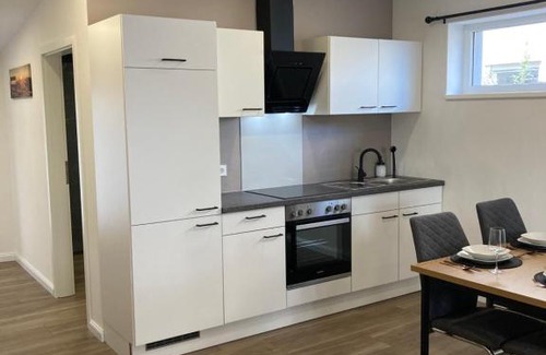 Herxheim Apartment | Moderne Ferienwohnung mit Balkon