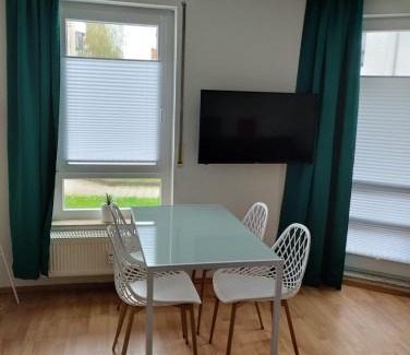 Niederlungwitz Apartment | Moderne Ferienwohnung in Glauchau