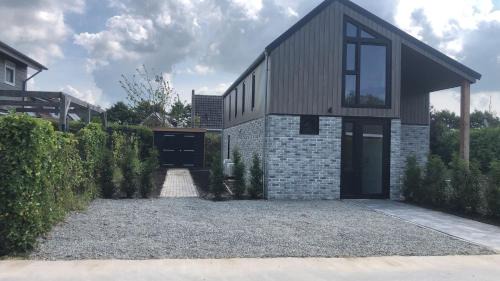 Tzummarum Villa | Moderne vrijstaande villa in Tzummarum