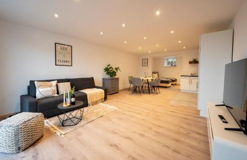 Buxheim Apartment | Modernes, stilvolles Apartment 1