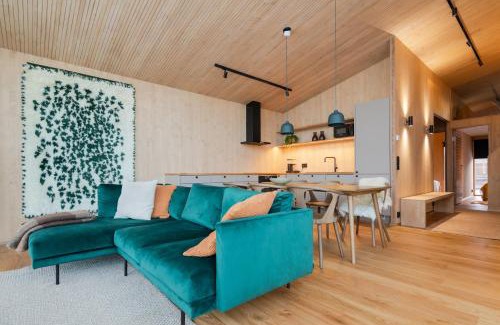 Saariselka Villa | Moderni puuhuvila erämaan reunalla Kiilopäällä