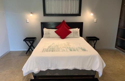 Hekpoort Cabin | Mokoya Lodge