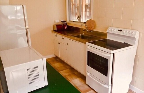Waihi Beach Cottage | Mollies Place - Waihi Beach Holiday Unit