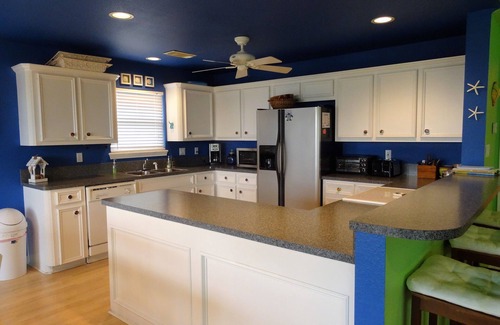 Pirates Beach House | MOLLY'S DUNE - SHORT WALK TO THE BEACH - LOCATED IN PIRATES BEACH