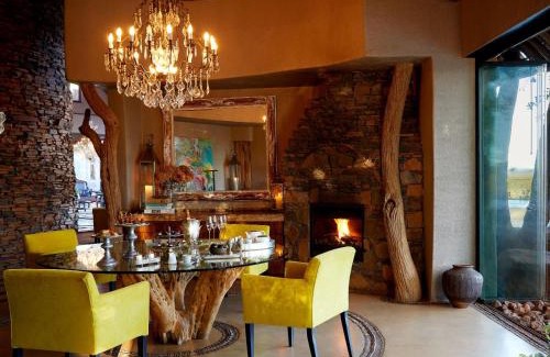 Madikwe Game Reserve Cabin | Molori Safari