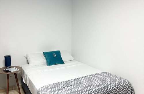 Alto Boquete Cabin | MOMA Guest House Alto Boquete - Triple Room with Shared Bathroom