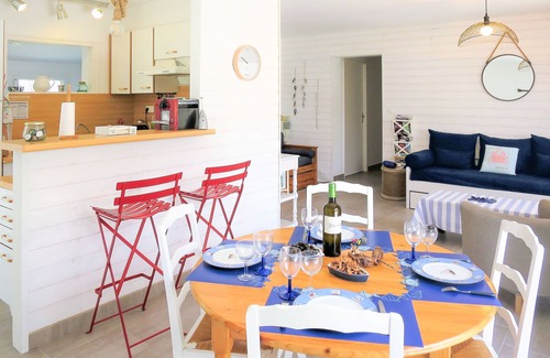 Saint-Vivien-de-Medoc House | Mon Poussin by Interhome