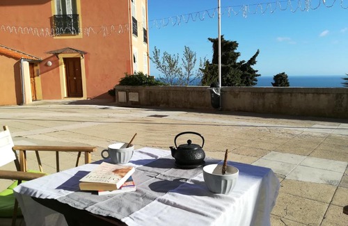 Old Town Apartment | Monaco's Cottage & Spa
