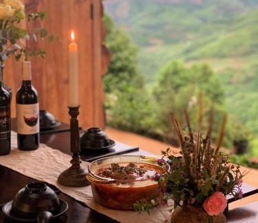 Dak Glong House | Monad Stopovers