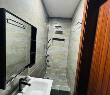 Kwabenyan House | Monarch Enclave Accra