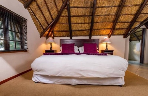 Muldersdrift House | Monchique Guest House