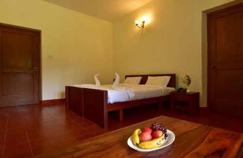 Valparai Villa | Monica Garden Bungalow