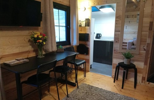 Ryde Cabin | 'Monktonmead Lodge' with private indoor pool. Secluded location, near to Ryde.
