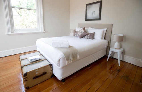 Battery Point House | Montacute Boutique Bunkhouse