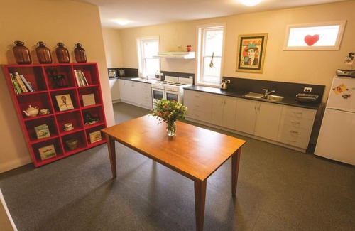 Battery Point House | Montacute Boutique Bunkhouse