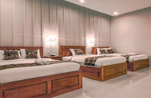 Kampot House | Montagne Regency
