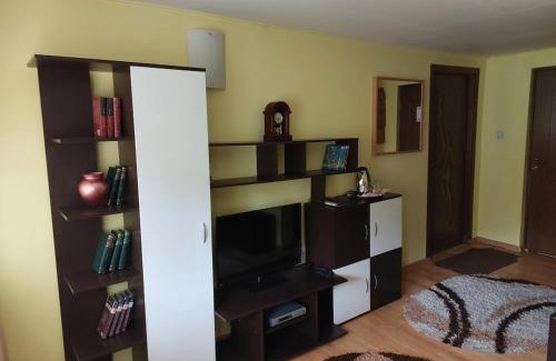 Nehoiu House | Montana Touring