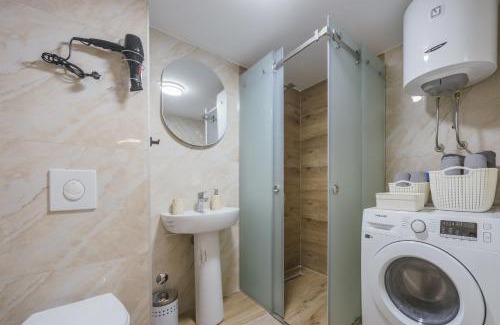 Skaljari Apartment | Monte Bay Apartments