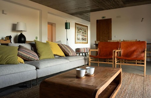 Avis House | Monte das Mogueiras