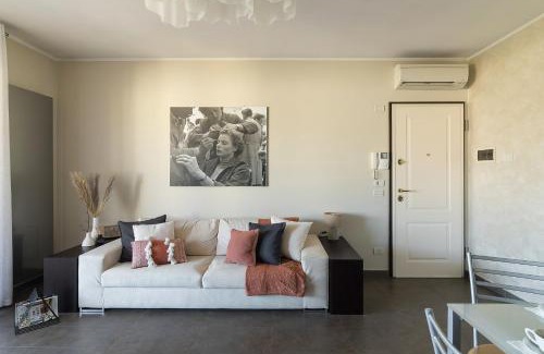 Lugana Apartment | Montecarlo Charme Apartment