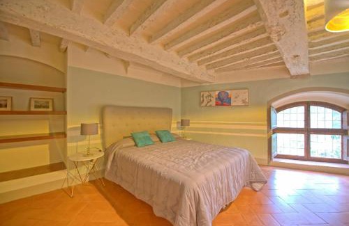 Montegufoni Villa | Montegufoni by PosarelliVillas