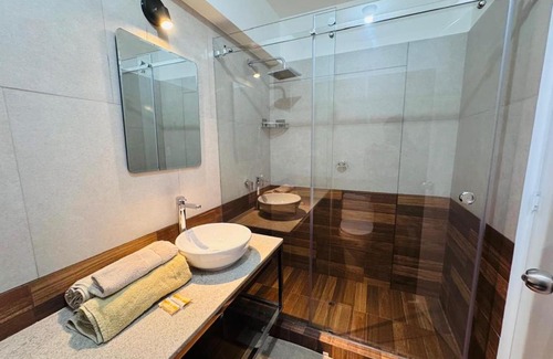 Santiago de Surco Apartment | Monterrico Polo Aparts #22- Dpto 2 Dorm 2 baños - Frente Embajada USA