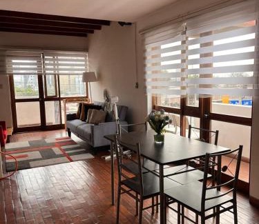 Santiago de Surco Apartment | MONTERRICO POLO APARTS #4 - Dpto Completo Familiar 2 camas a una cuadra Embajada USA