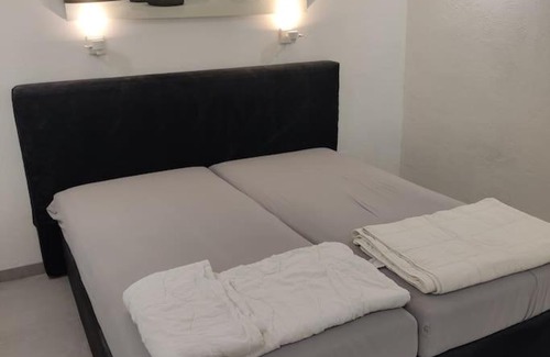 Hugelsheim Apartment | Monteur-/Ferienwohnung Baden Baden Rastatt Elsass