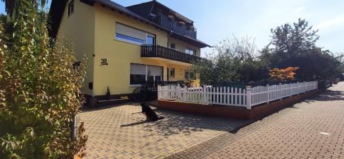 Altenmittlau Apartment | Monteur Unterkunft Gästewohnung Ferienwohnung - Haus Huth