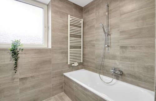 Bergkamen Apartment | Monteursunterkunft mit Balkon in Bergkamen