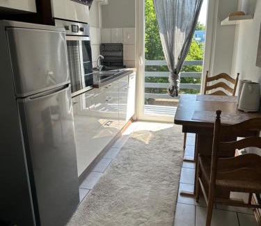 Gelsenkirchen-West Apartment | Monteurswohnung am Schloß 3