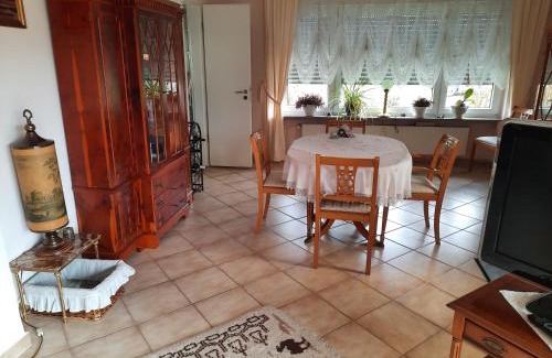Assenheim Apartment | Monteurwohnung Niddatal, 25 km bis Frankfurt am Main
