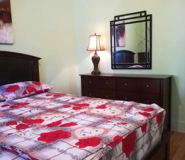 Hochelaga Apartment | Montreal Authentic appartment