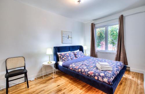 Longue-Pointe Apartment | Montreal Traveler's Home! Vintage & Value 2BR apt!