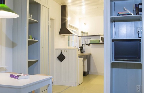 Norg House | Monumental 2-person bungalow, built under the architecture of the Amsterdam School with special details.