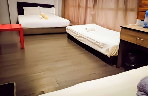 Batu Caves Hotel | Moon Night Hotel