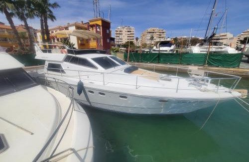 Torrevieja Boat Rental | Moonlight Lady, our secret on the Med!