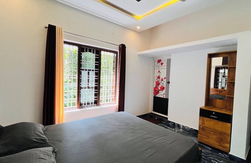 Virarajendrapet Bed & Breakfast | Moonlight Stay