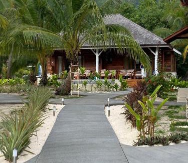 Temae Cabin | Moorea Reef Bungalows