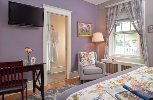 Carlisle Bed & Breakfast | Mooreland Garden Inn
