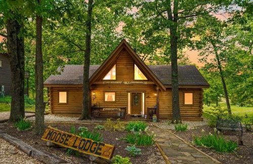 Branson Cedars House | Moose Lodge w/HotTub