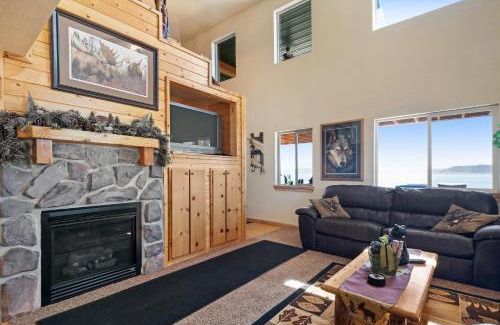Fish Haven House | Moose Mountain Retreat