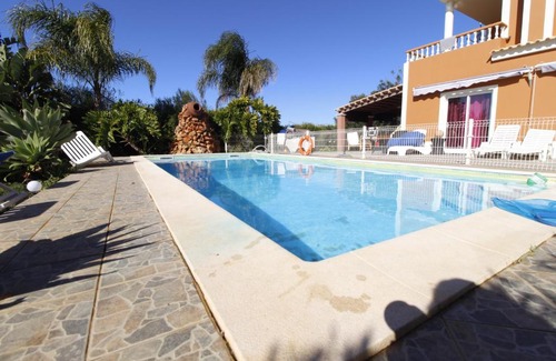 Silves House | Moradia Vila Pedra