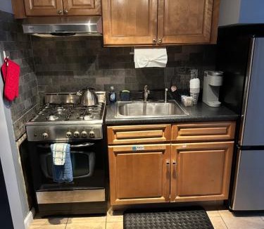 Morris Park Apartment | Morris Park area(very close to Jacobi Hospital