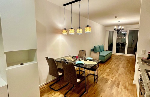 Wilsdruffer Vorstadt/Seevorstadt-West Apartment | Most popular apartment in the center