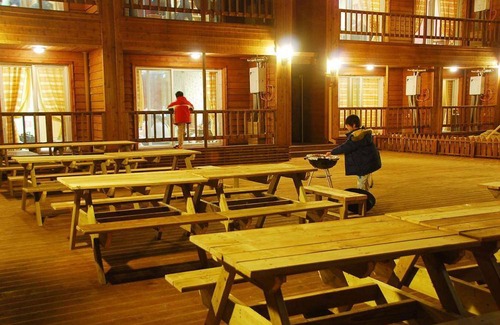 Seolcheon-myeon House | Motel ∙ 2 bedrooms ∙ 10 guests