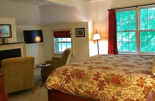 Old Lyme House | Motel ∙ 2 guests